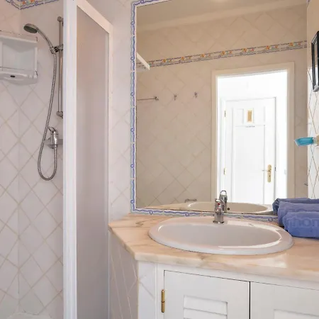 Moradia Gale Luxury 4 Bedroom Perfect For Families Great Sea Views *