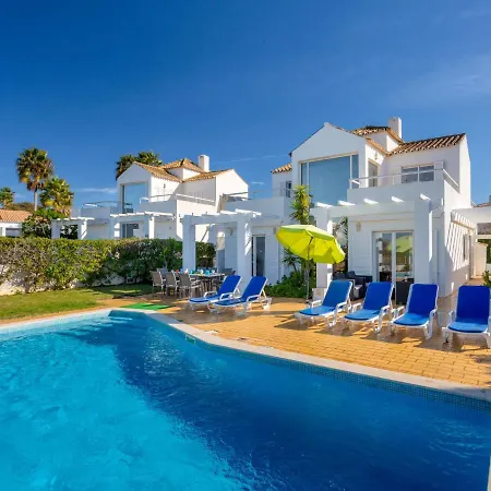 Vila Moradia Gale Luxury 4 Bedroom Perfect For Families Great Sea Views *