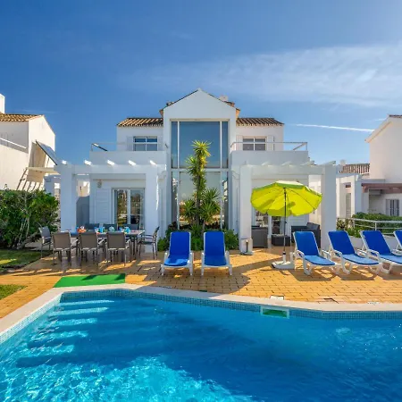 Moradia Gale Luxury 4 Bedroom Perfect For Families Great Sea Views